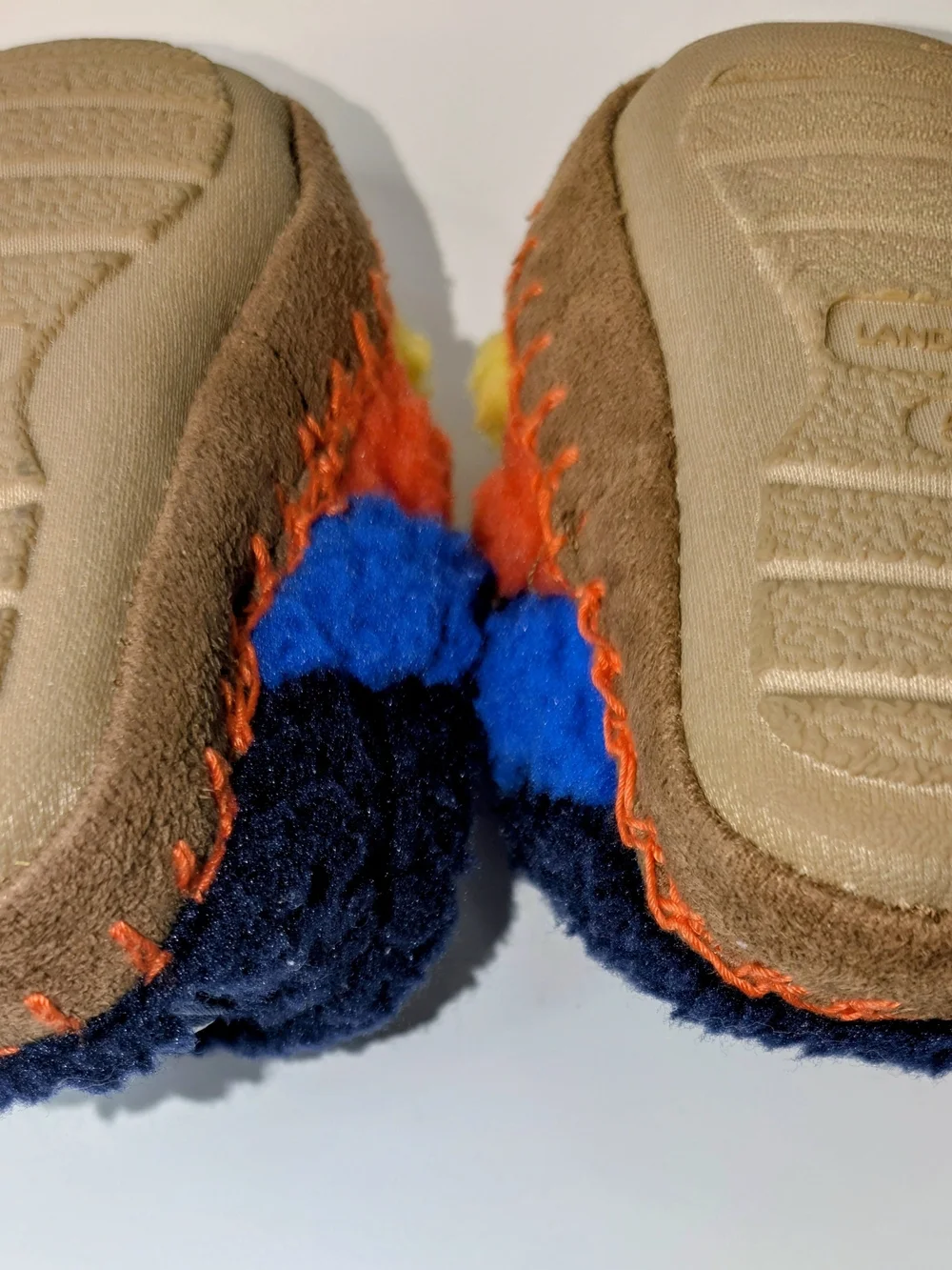 Lands End Kids Rainbow Striped Sherpa Fleece Bootie Slippers Size 5